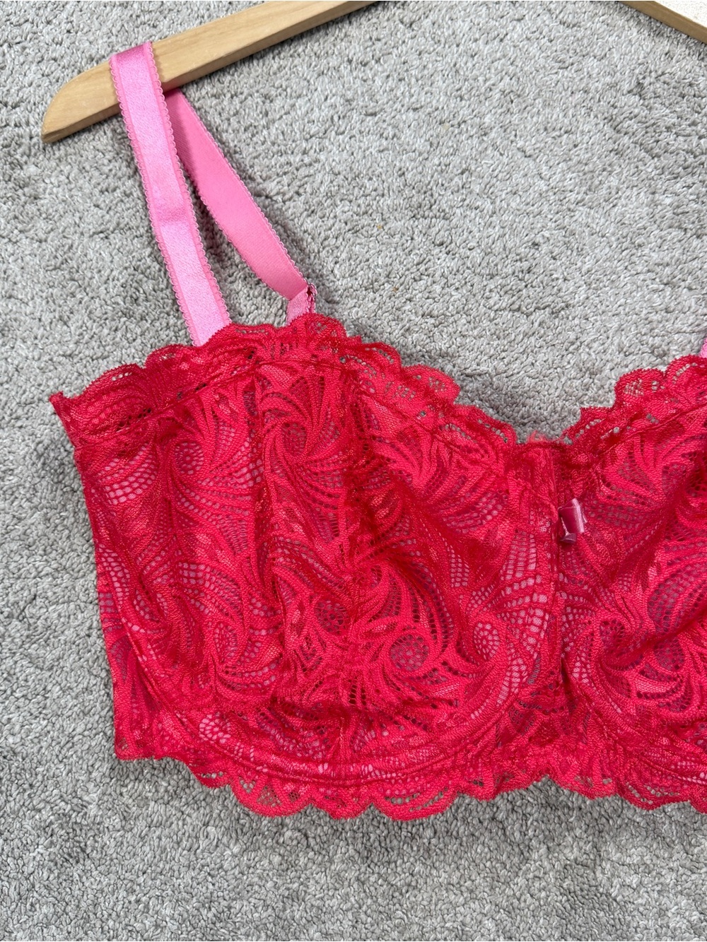 Adore Me Women’s Lace Bra Underwire Romantic Sexy in Red 40I - Picture 2 of 13